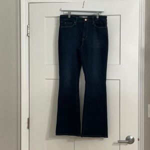 NWOT- Levi Strauss Mid rise bootcut jeans
